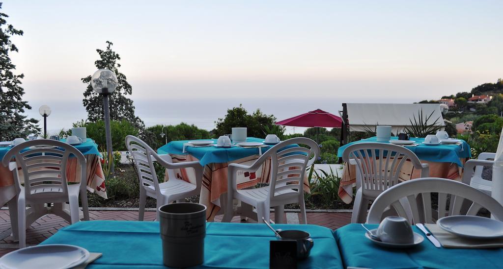 Hotel Belmare มาร์เชียนา ภายนอก รูปภาพ